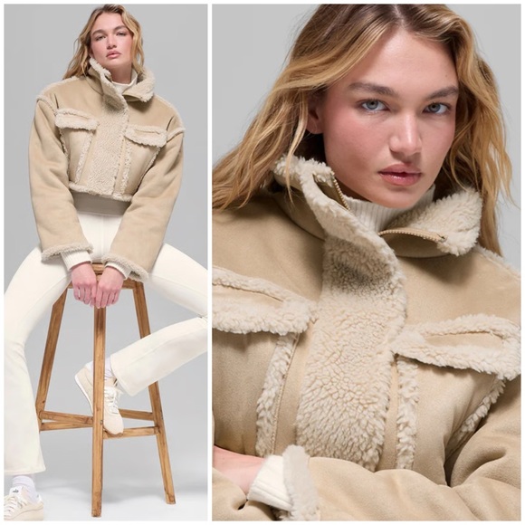 NWT ALO YOGA Faux Shearling Snowfall Cropped
Jacket - Woodland Tan SZ S - Picture 11 of 11